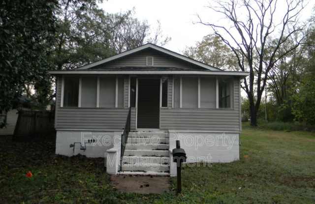 1710 Margaret Avenue photos photos