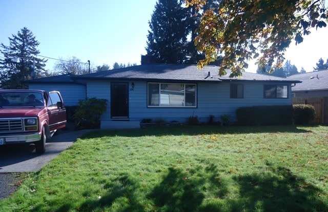 2408 34th Avenue - 2408 34th Avenue, Longview, WA 98632