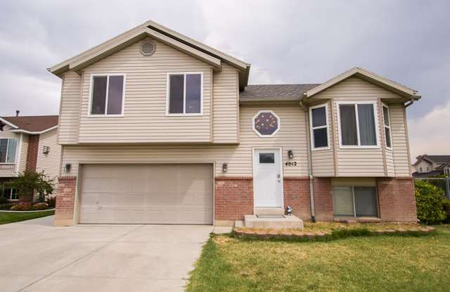 4012 W 4700 S photos photos