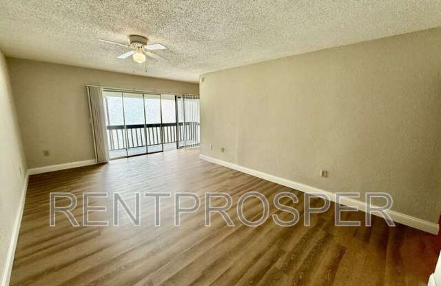 4413 S. Semoran Blvd photos photos