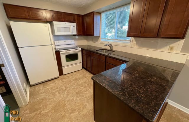 1076 Sibley St. S - 1076 Sibley Street South, Shakopee, MN 55379