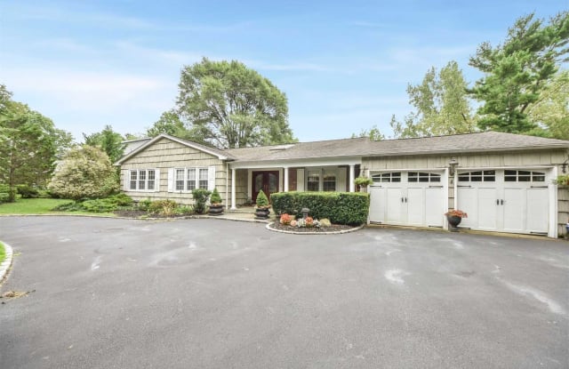 25 Eden Way - 25 Eden Way, Roslyn Harbor, NY 11576