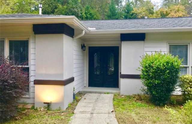 7100 Northgreen Drive Gallery 3