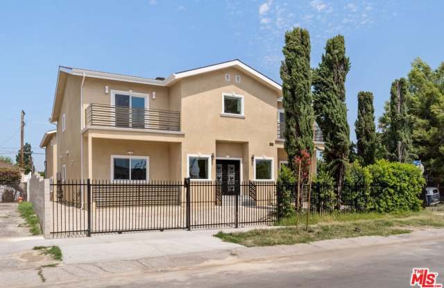 11625 Haynes St photos photos