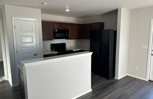 Pre-Leasing | Charming 3-Bedroom, 2-Bath Home in Barberry Court with Private Wood-Fenced Yard Gallery 4