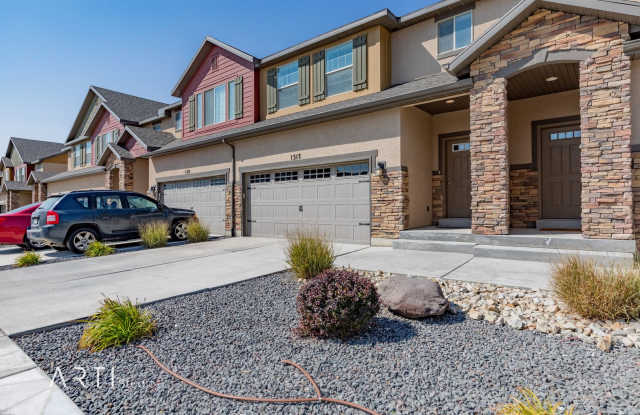 1317 North Silver Crest Drive photos photos