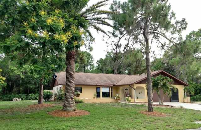 VACATION / SHORT TERM RENTAL - 308 Pine Glen Court, Englewood, FL 34223