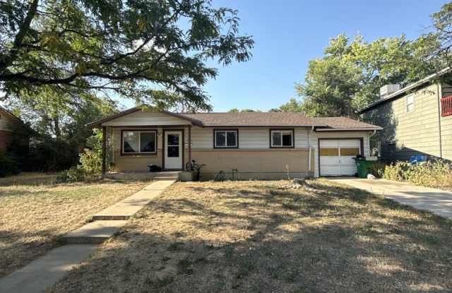 Conveniently located 3-bedroom 1-bathroom single family home available now. photos photos