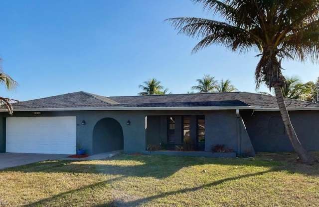 5213 SW 2nd Place photos photos