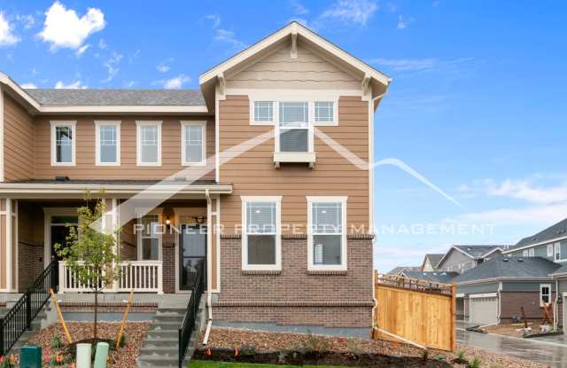 Modern townhome with a two car attached garage! - 3830 East 141st Avenue, Thornton, CO 80602