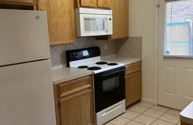 313 Cedar Ridge Dr Unit B Gallery 4
