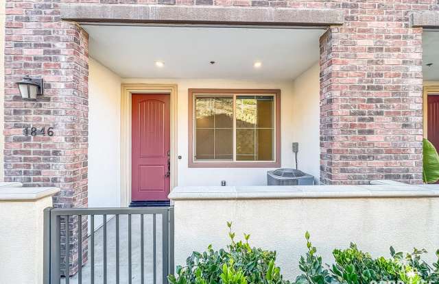 Modern Turn-Key Three-Story Townhome - 1846 Red Willow Way, Oceanside, CA 92056