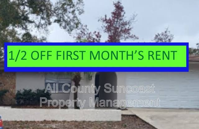 2606 Country Grove Blvd - 2606 Country Grove Boulevard, Palm Harbor, FL 34684