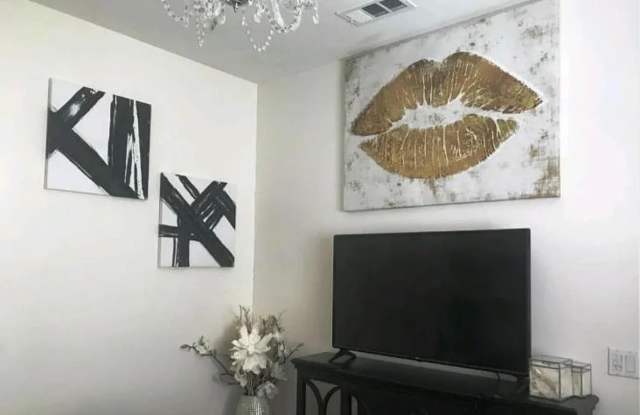 13208 Chatham Drive Gallery 2