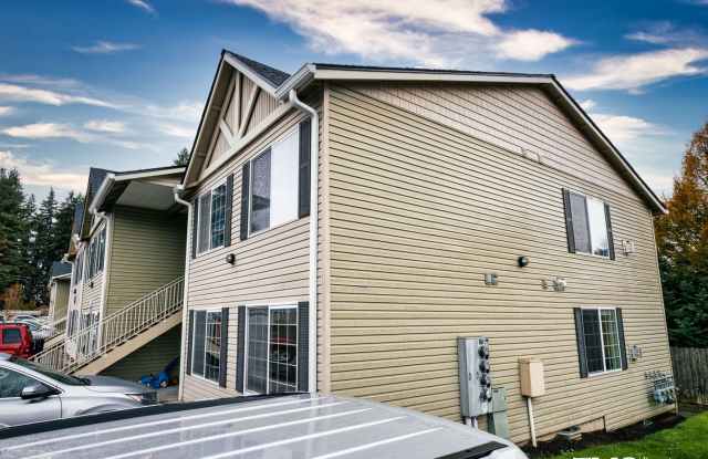 Pebble Creek Village Apartments Gallery 3