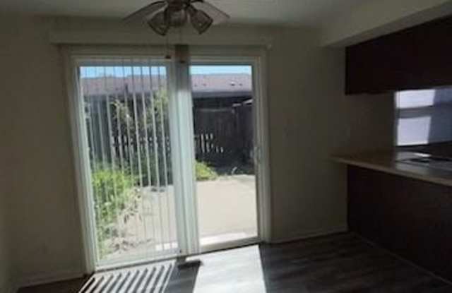 1006 Stoneybrook Trail Gallery 3
