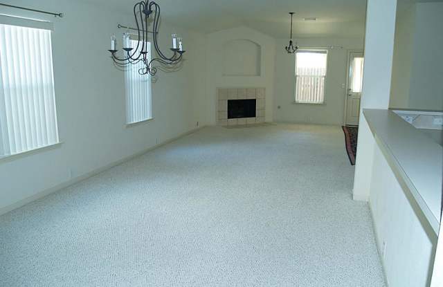 18214 Wren Dale Lane Gallery 3