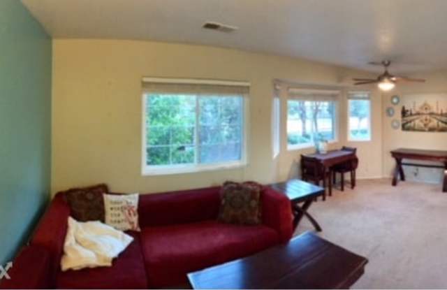 24340 Eastview Road Gallery 2