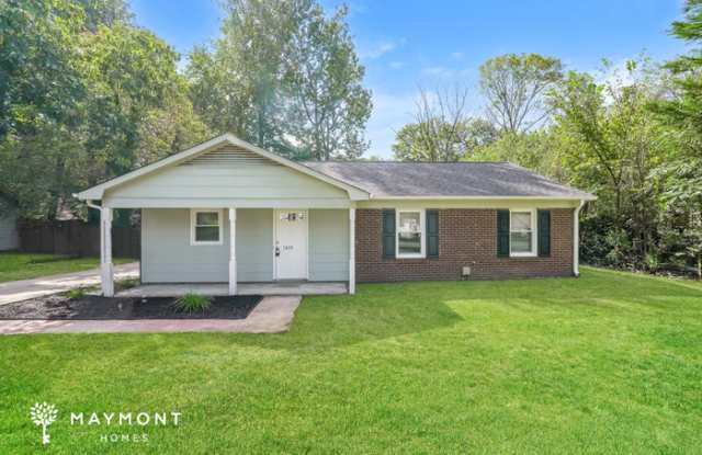 1670 Village Place - 1670 Village Place, Winston-Salem, NC 27127