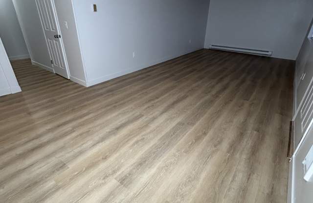 715 North 25th Court - 2 - 715 North 25th Court, Pasco, WA 99301