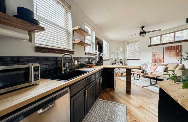 Modern 1 Bedroom, 1 Bathroom Home in East Missoula – Fully Furnished! Gallery 3