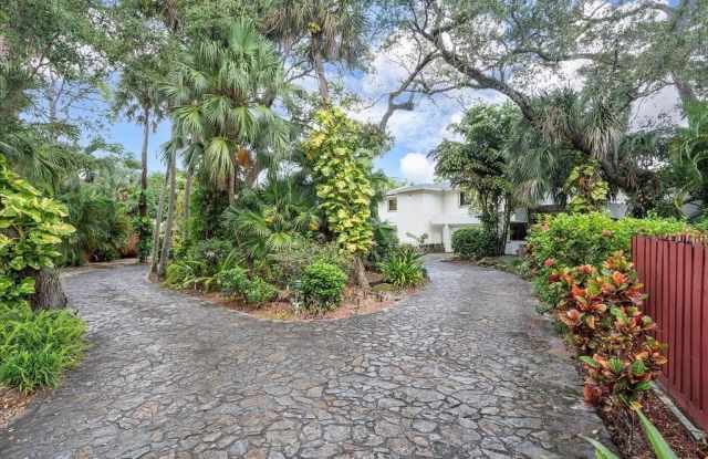 1240 SW 14th Ave - 1240 Southwest 14th Avenue, Fort Lauderdale, FL 33312