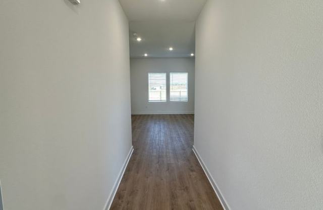 New to the Market Gallery 4