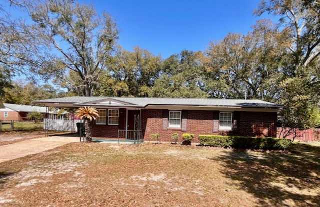 Gulfport 3 Bedroom - 2002 Bradford Drive, Gulfport, MS 39507