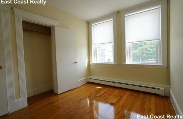 81 Empire St. Gallery 1