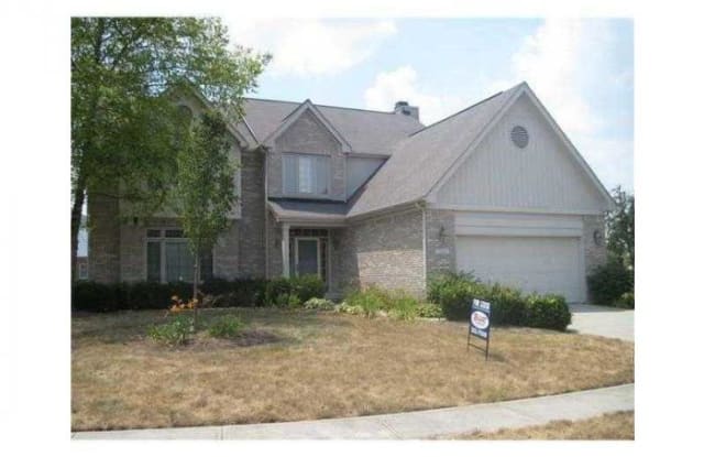 13560 Kingsbury Drive - 13560 Kingsbury Drive, Carmel, IN 46032