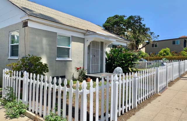 1646 Sunset Cliffs Blvd - 1646 Sunset Cliffs Boulevard, San Diego, CA 92107