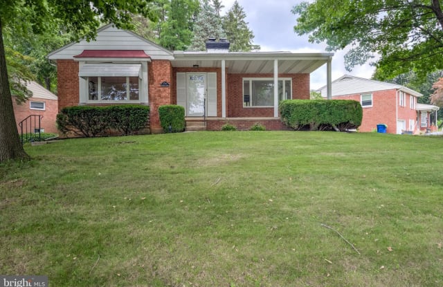 2706 HARVARD AVENUE - 2706 Harvard Avenue, Camp Hill, PA 17011