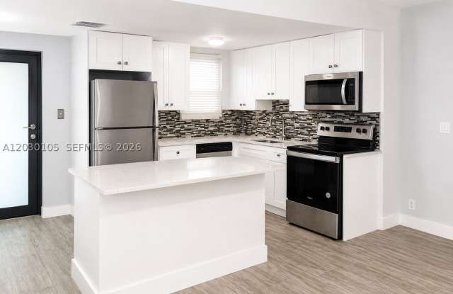209 SW 5th St - 209 Southwest 5th Street, Dania Beach, FL 33004