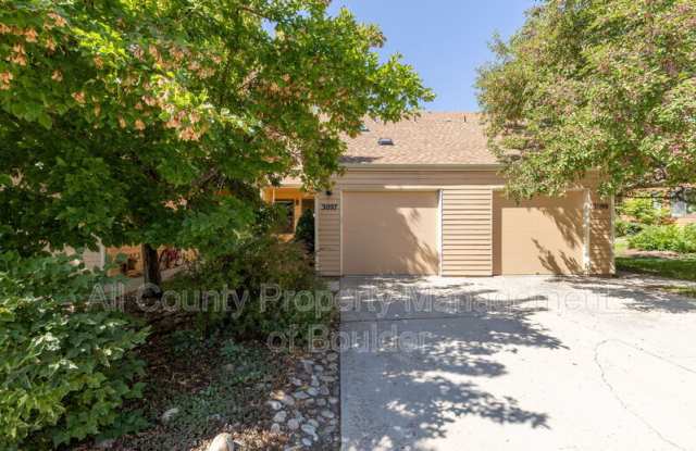 3097 Fulton Cir photos photos