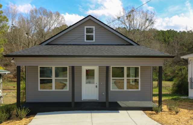 New Construction Convenient to Town Gallery 1