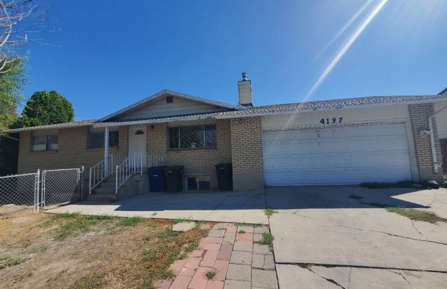 4197 S Bluebird Dr; Unit B photos photos