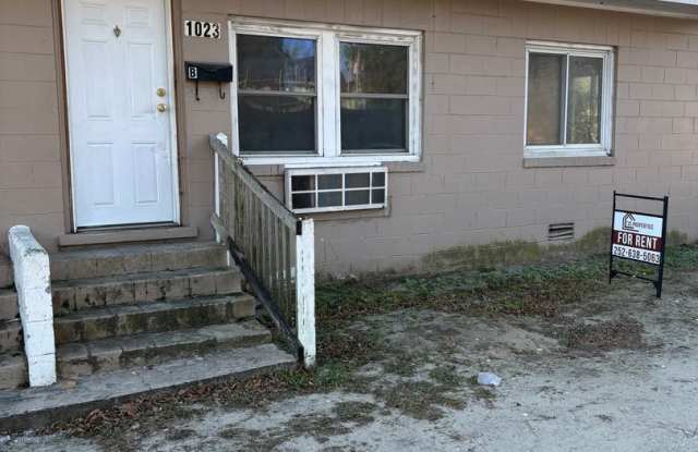 1023 Main Street Unit B photos photos