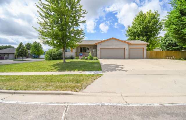 Spacious Ranch Home with 3-Car Garage, Finished Basement & Fenced Yard! photos photos