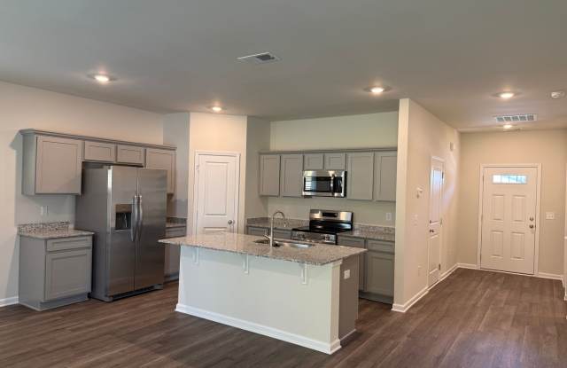 Lexington Townhouse - Call Lexington office for information 803-359-0793 Gallery 4