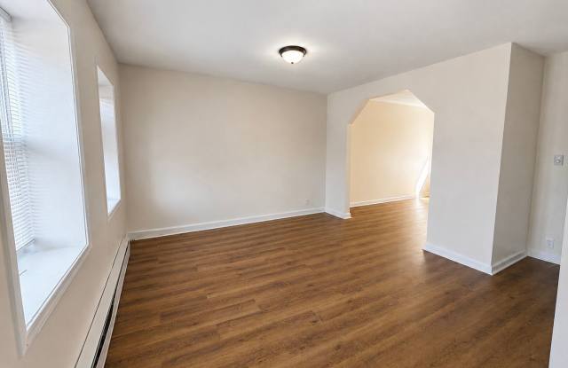 4 Bed 2 Bath Townhouse for Rent in Rome, NY Gallery 4