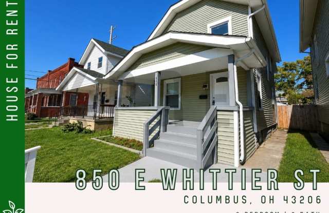Elegant 3-Bedroom Home with Designer Finishes & Private Backyard! photos photos Elegant 3-Bedroom Home with Designer Finishes & Private Backyard! photos photos