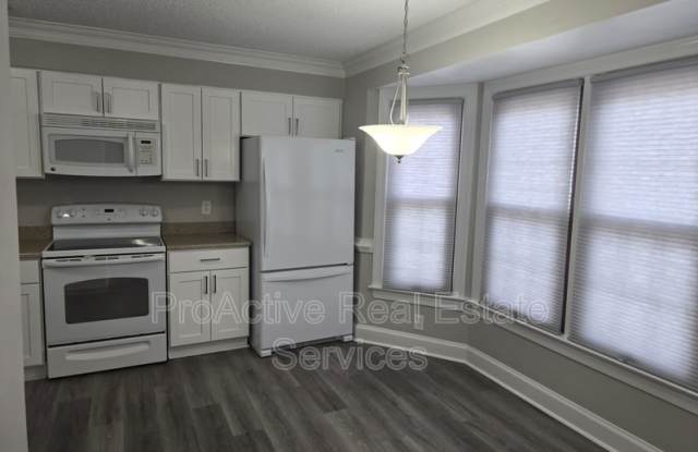 674 Lord Dunmore Dr Gallery 2