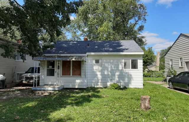 Nice 2 bedroom 1 Bath Home - Quiet area - Video Tour on Youtube @ 855manager photos photos