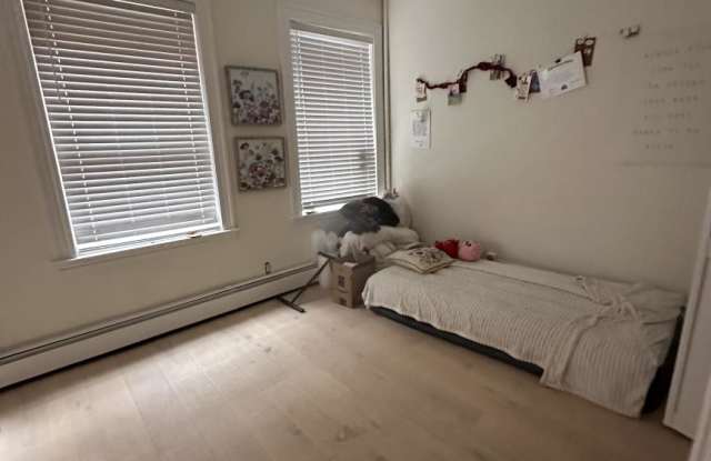 22 Irving St. photos photos