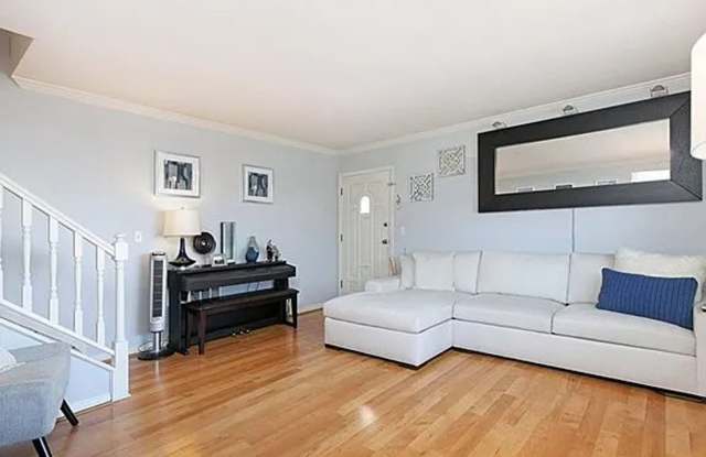 Your Perfect Pacific Beach Home Awaits! photos photos