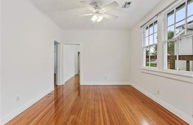 8124 ZIMPLE Street Gallery 4