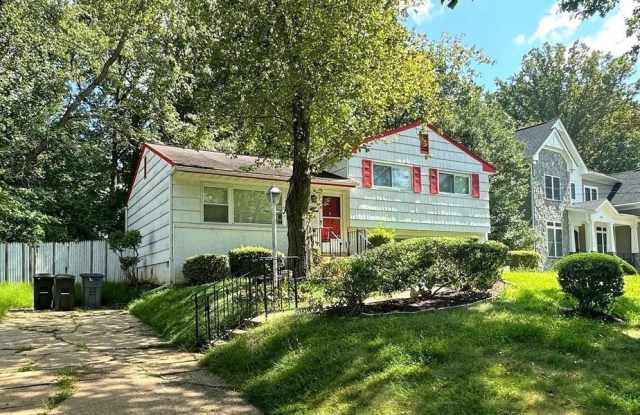 909 COTTAGE Street SW photos photos