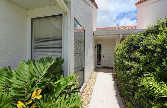 19550 Sawgrass Drive Gallery 4