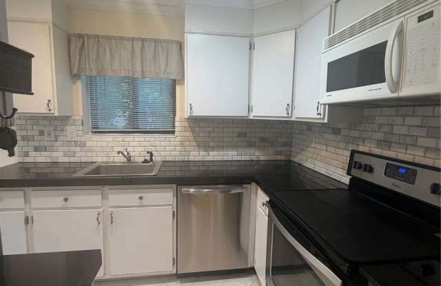 75 Greenway Close Gallery 3