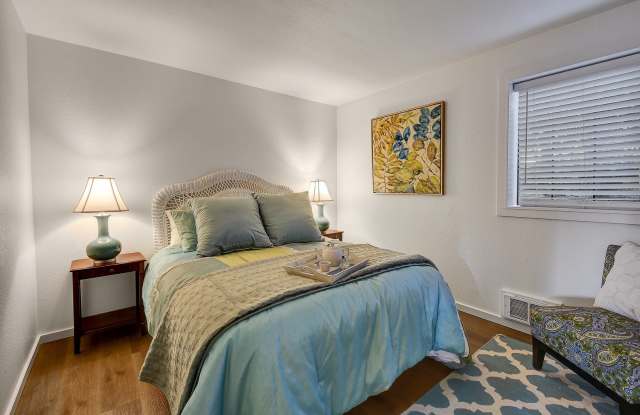 Bright & Cozy 1Bd/1Bth Home for Lease Near Village at Totem Lake! Gallery 3